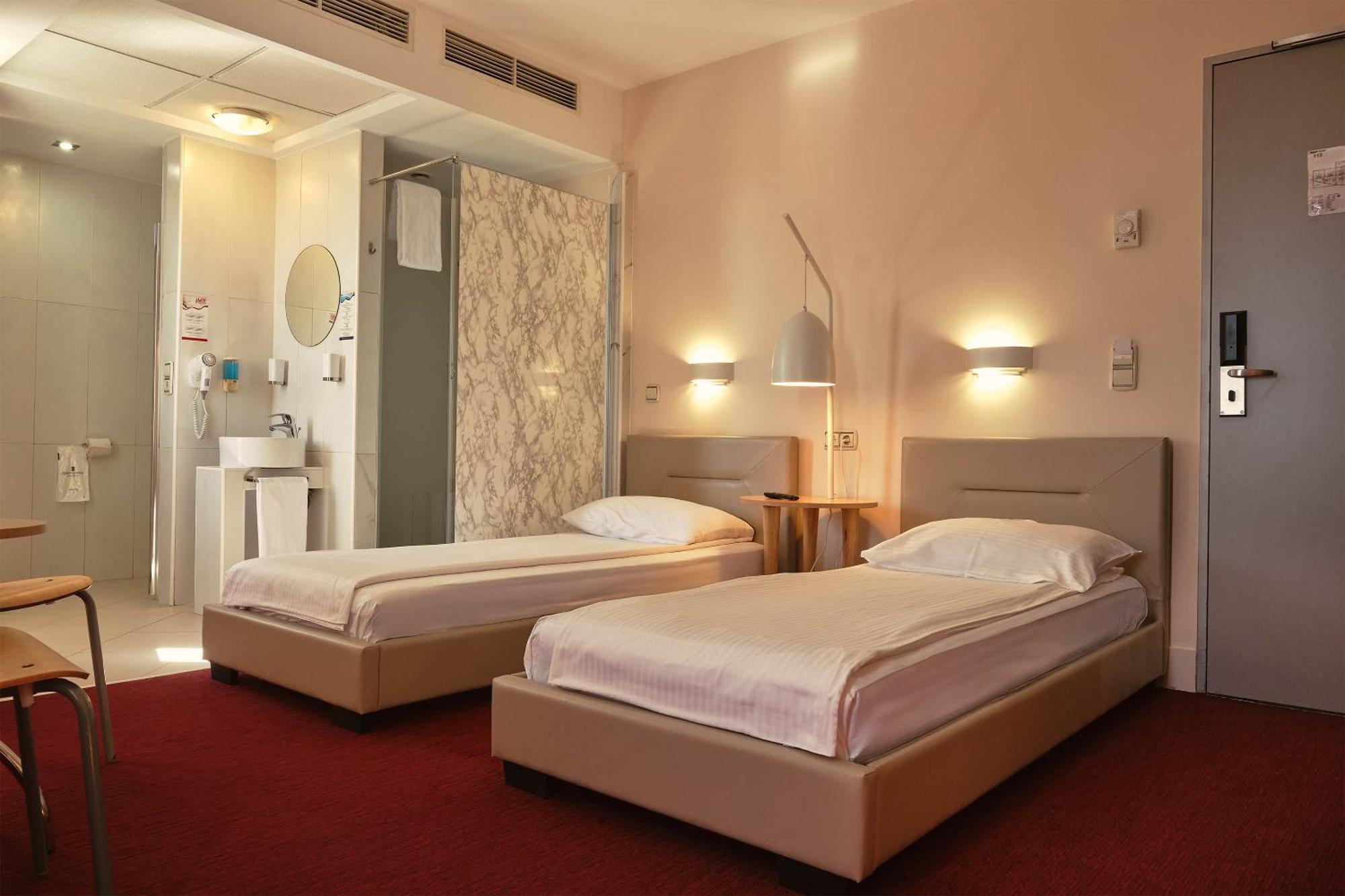 Hello Hotels Bucuresti Gara De Nord ภายนอก รูปภาพ