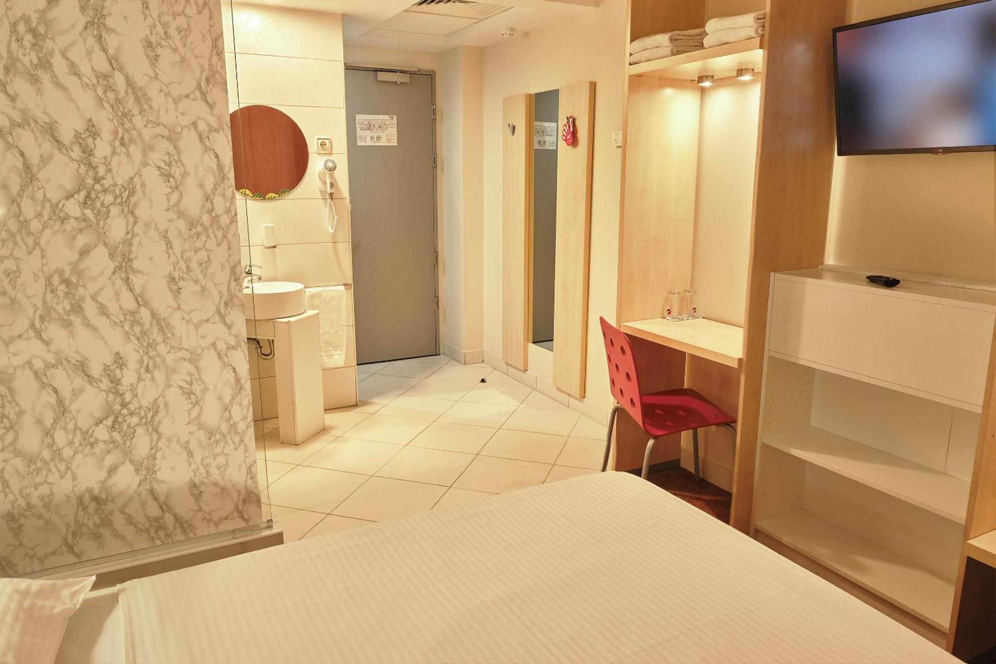 Hello Hotels Bucuresti Gara De Nord ภายนอก รูปภาพ