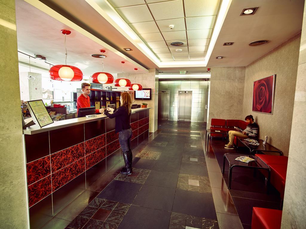 Hello Hotels Bucuresti Gara De Nord ภายนอก รูปภาพ